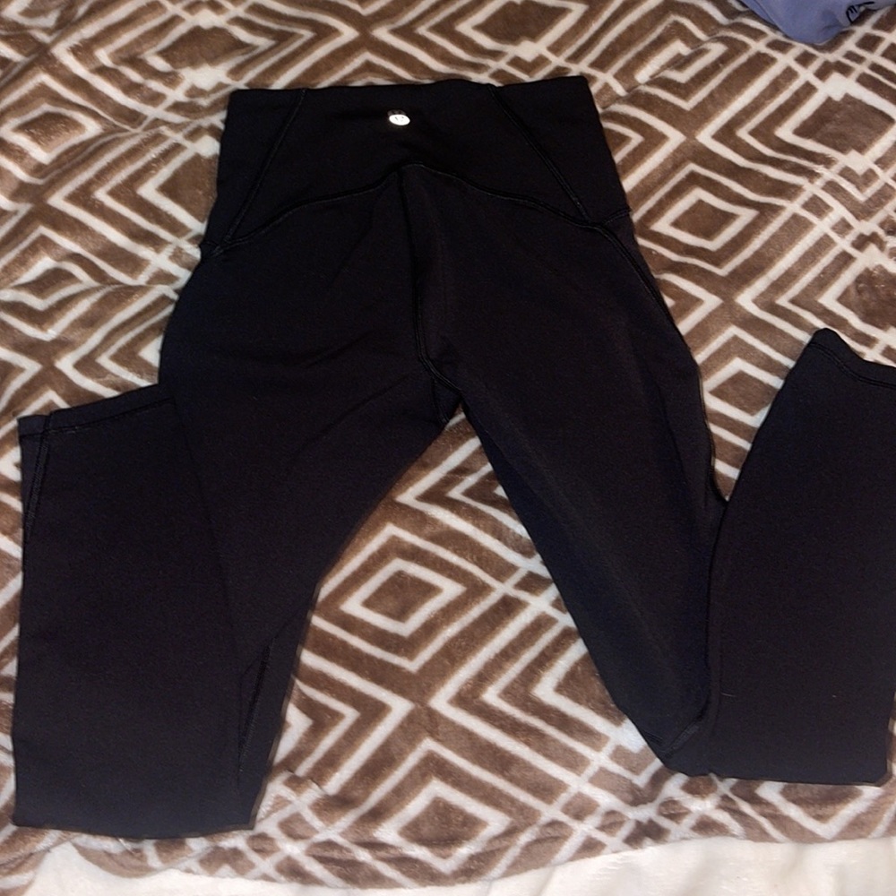 Lulu lemon leggings - Picture 3 of 11